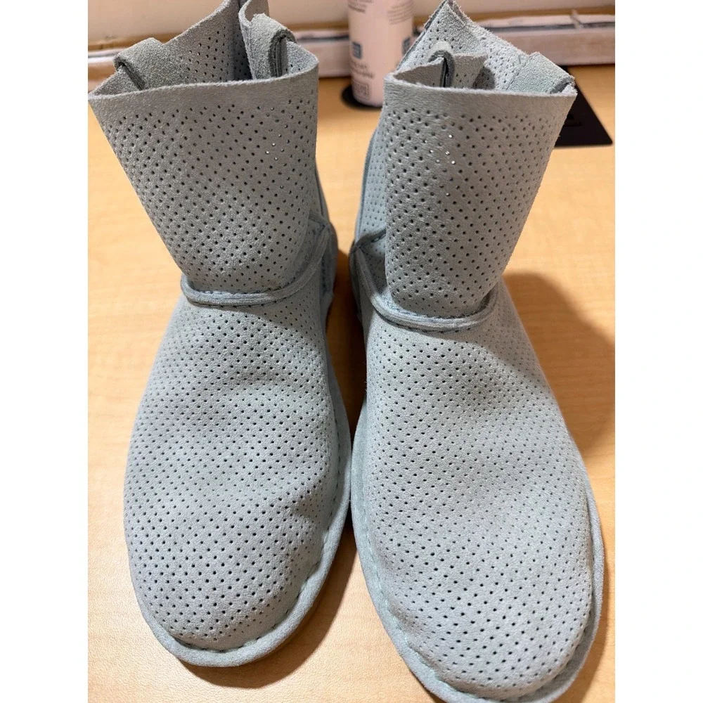UGG classic unlined